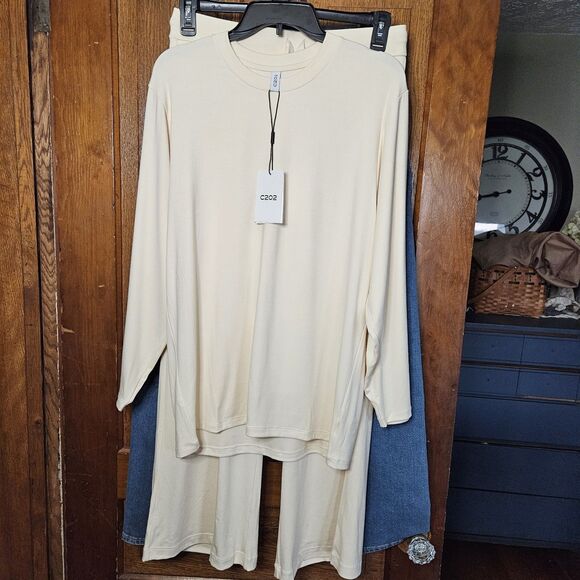 C202 Soft XL Cream Lounge Set Two Piece Matching Outfit Set Loose Fit Tracksuit - Picture 7 of 7